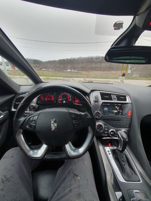 Ситроен ДС 5 Автоматик 2.0 дизел