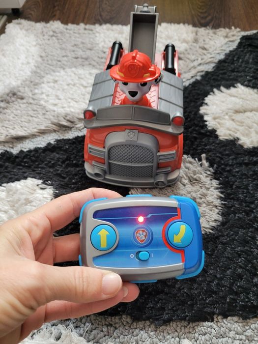 Masina cu telecomanda Marshall