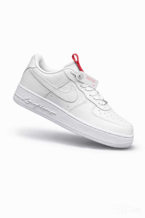 Кроссовки Nike Air Force 1 Low, размеры от 36 до 45.