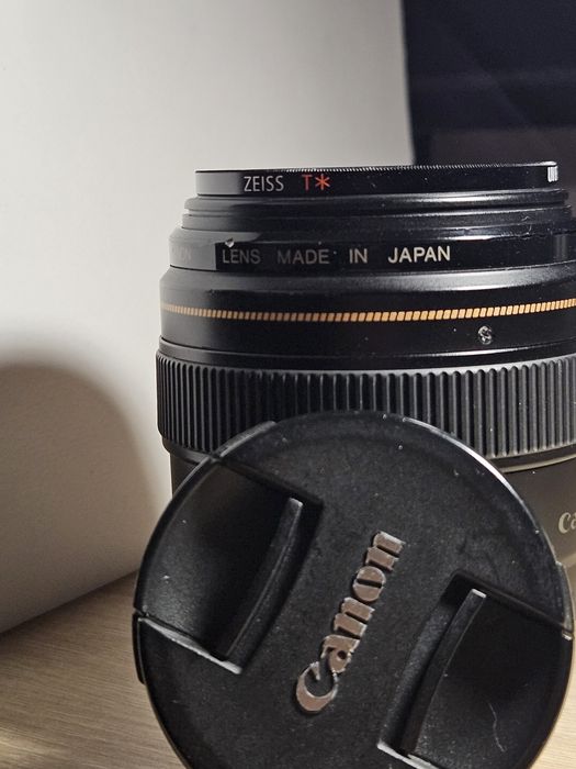 EF 85mm f1.8 USM - obiectiv pentru portrete