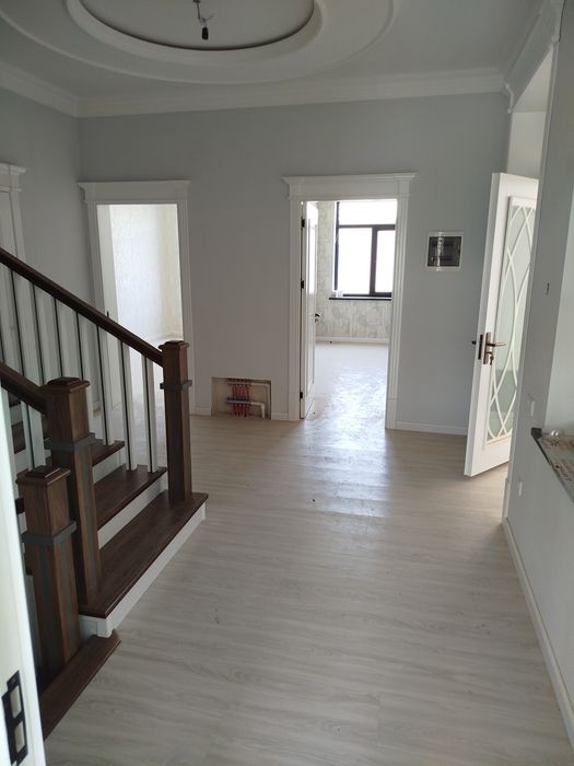 Katej sotiladi 3sotixli Bektemir Bodnik majnuntol da