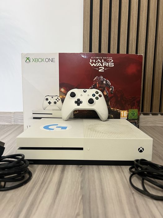 Xbox one s 1 TB jucarie ptr copii
