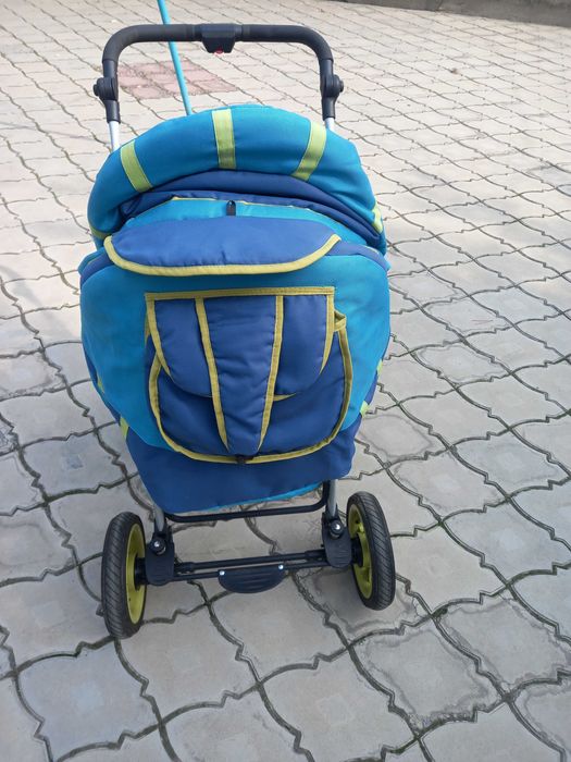 детская коляска в отличном состоянии