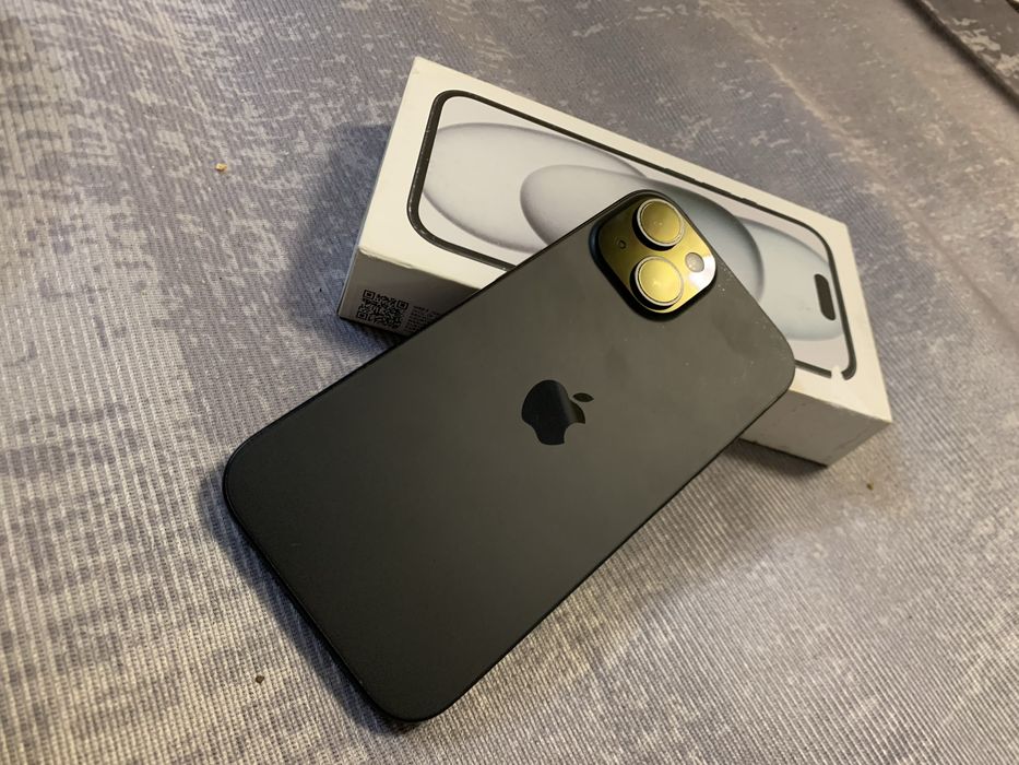 Продам iPhone 15 128Gb