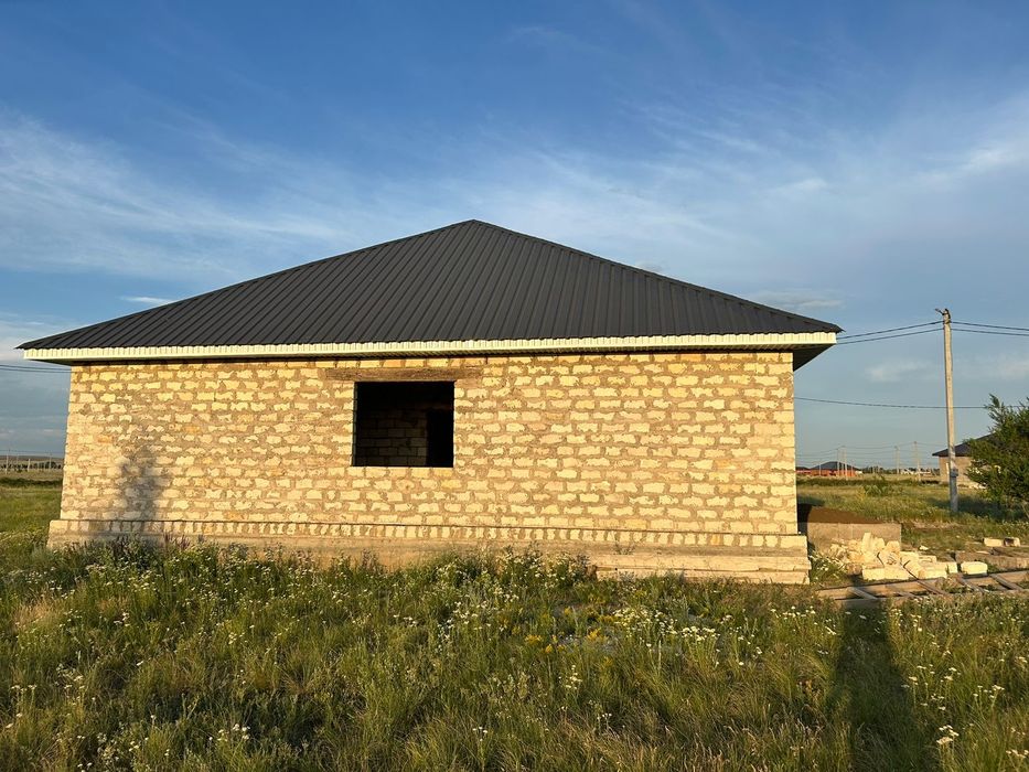 Продам дом черновой