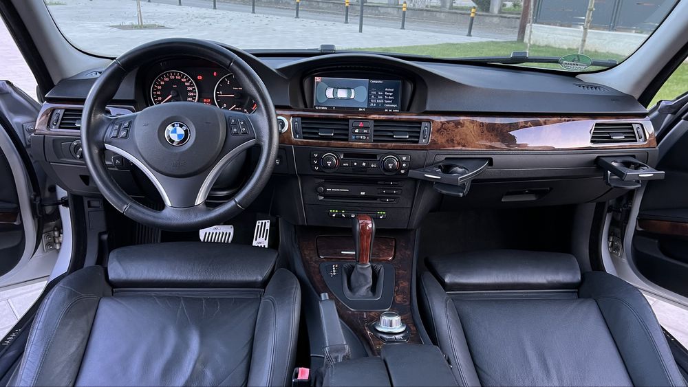BMW 320d E90 – 163 CP, Cutie Automată, Full Options, Jante M 18, DPF Activ – Logic7
