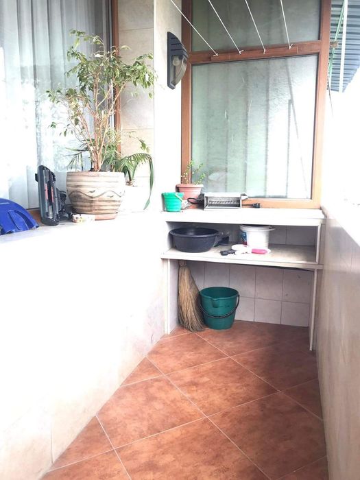 Дава се под наем Тристаен апартамент в Варна, Колхозен пазар - 100 кв.м за 600 € - Снимка #7