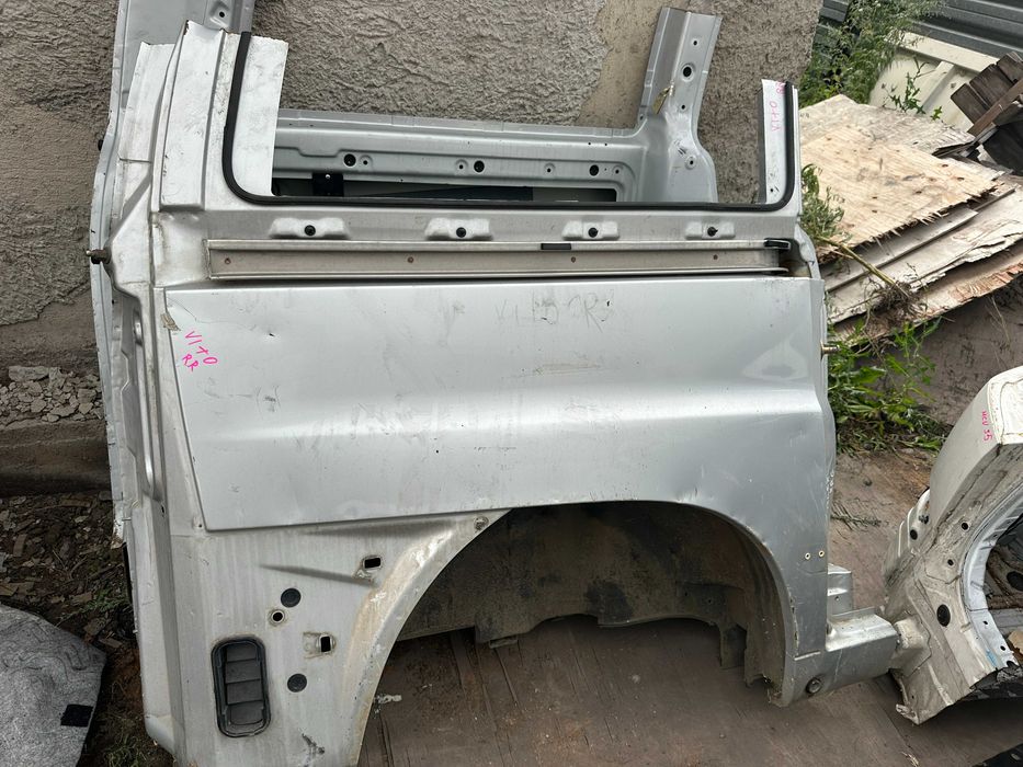 Крылья задние Mercedes Vito 638