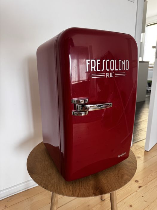 Ретро мини хладилник Trisa Frescolino Plus (12V/230V)