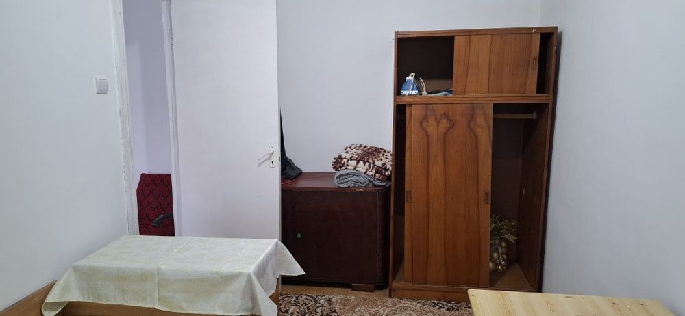 Apartament de închiriat