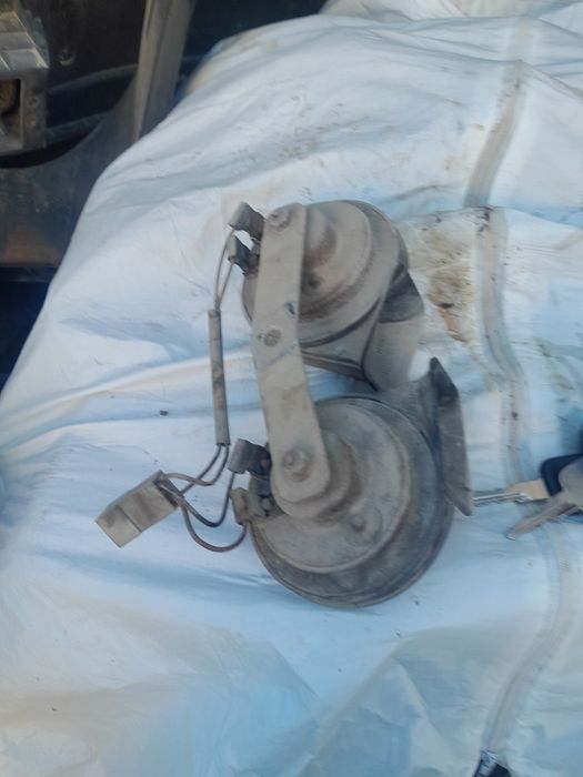 Ауди 80 1.8 б3 кулиса