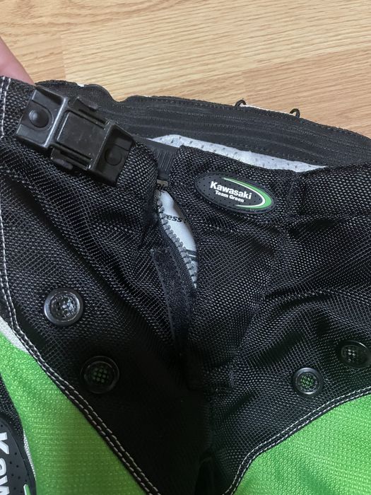 Детски бридж Kawasaki мотокрос панталон