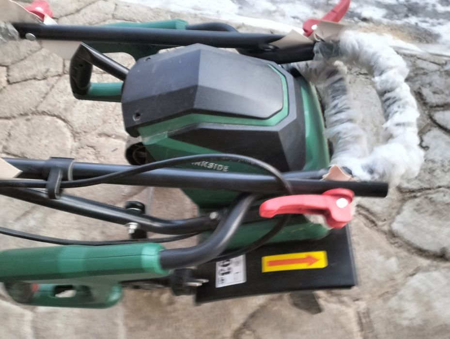 Vînd motosapă electrică Parside.