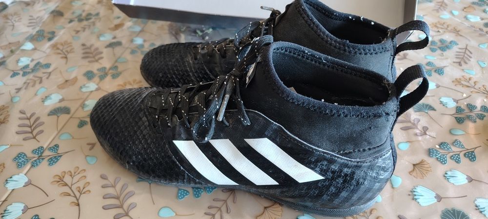 Маратонки Adidas