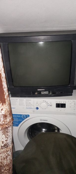 Телевизор Самсунг в хорошом состоянии. 15 тыс.тенге