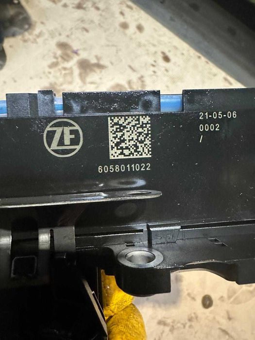 мехатроник клапанно тяло БМВ E60 E70 F10 F15 F20 F30 F36 G30 G20 G42