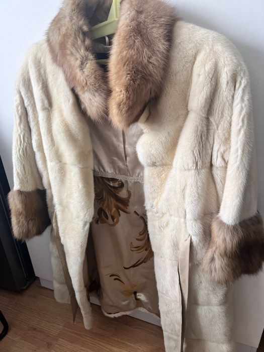 Продам норковую шубу