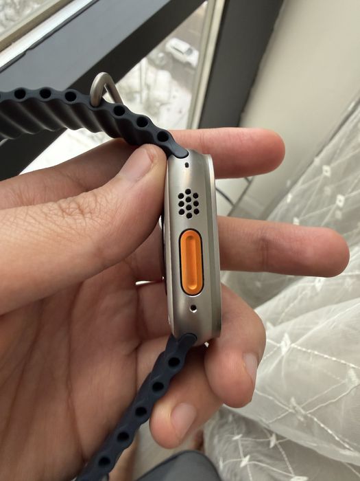Продам Apple Watch Ultra 2
