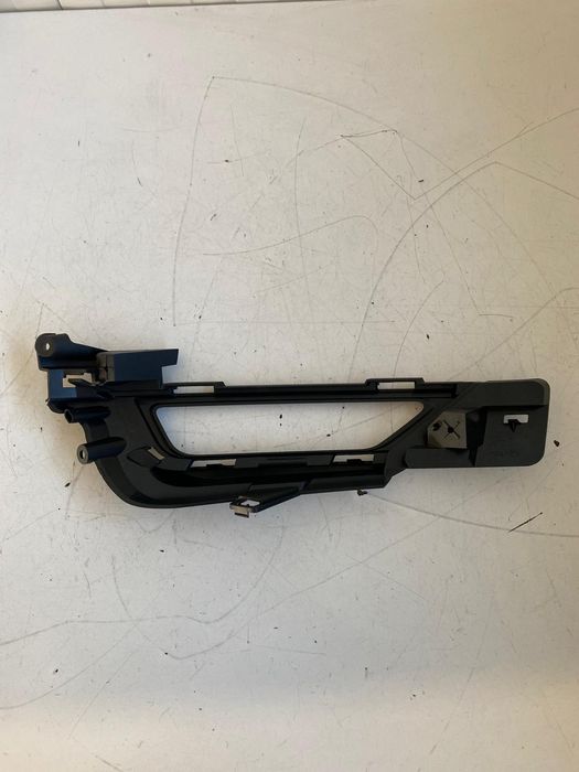 Suport stanga NOU ORIGINAL VOLVO XC90 R-Design 2016-2019 31383832