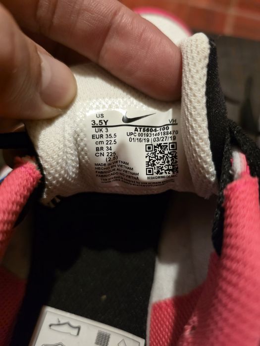 Nike Air Max 35.5 cu 22.5 cm noi și originali