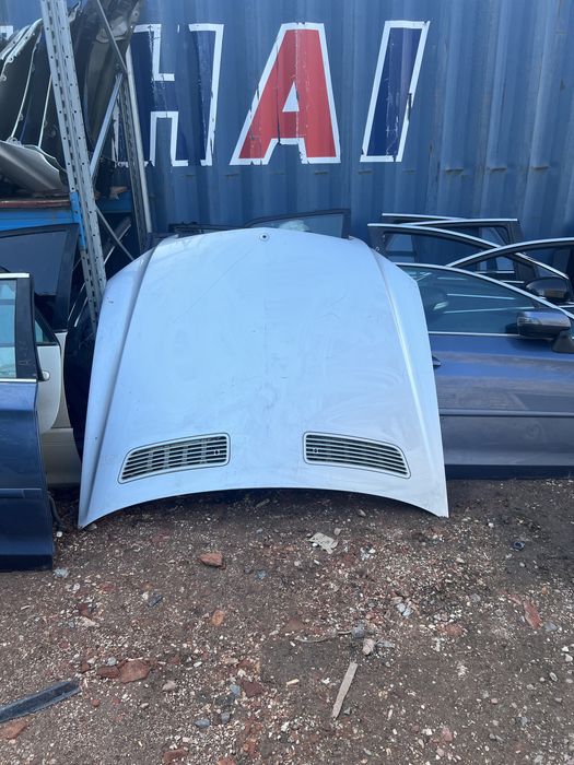 Капот на Мерседес W221 оригинал