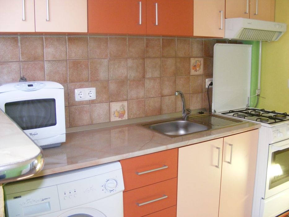 Chirie apt. 2 camere