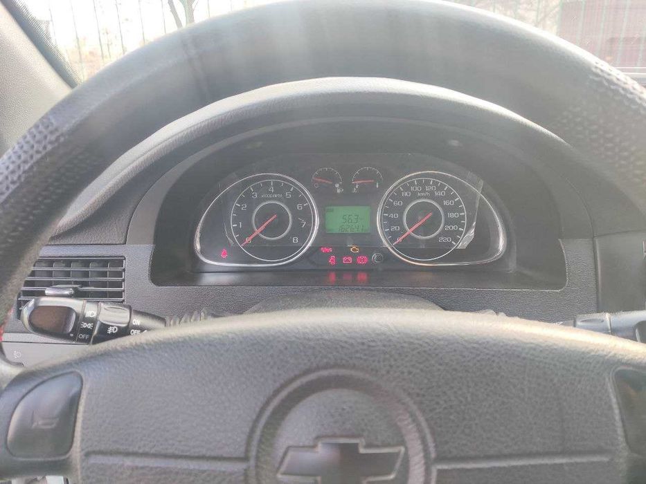 Lacetti Gentra sotiladi