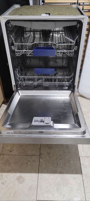 Отдaм дapoм посудомойку