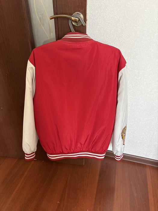 Куртка бомбер оригиналныие