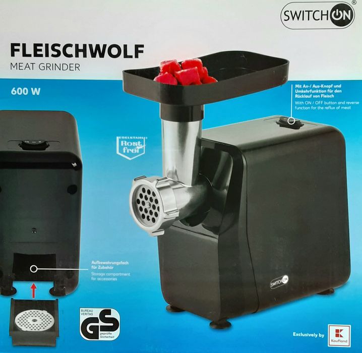 Mașina electrică pentru tocat carne SWITCHON GERMANIA NOUA - 175 Lei