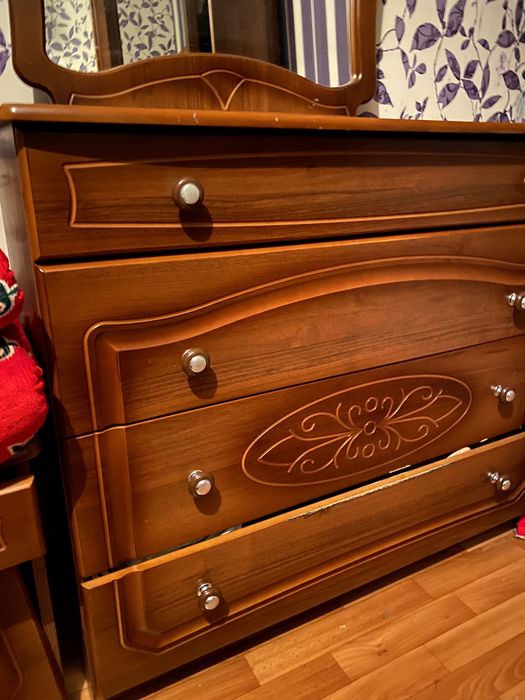 Комод с зеркалом + с тумбами