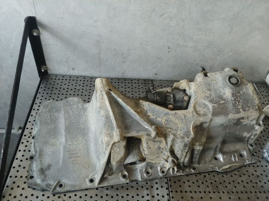 baie ulei  3.0 d bmw 7 g11 g12 4x4  2019  1113858012  67698410