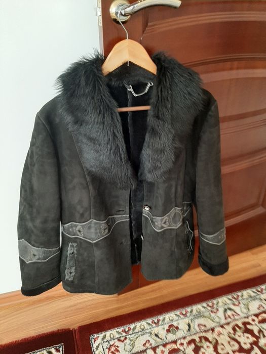 Женская дубленка