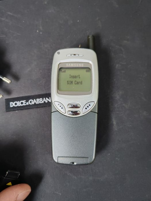 Samsung cu Clăpiță