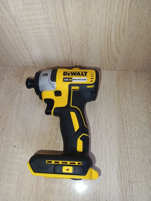 DeWalt винтоверт