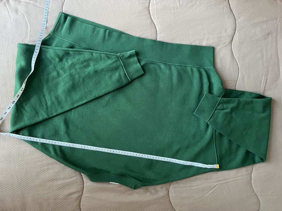 Свободен суитшърт NIKE