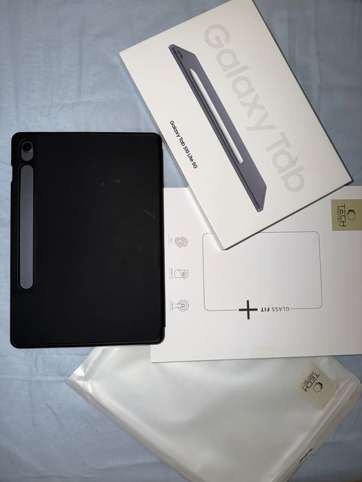 Продавам чисто нов таблет Samsung galaxy s10 lite 5g 128gb grey