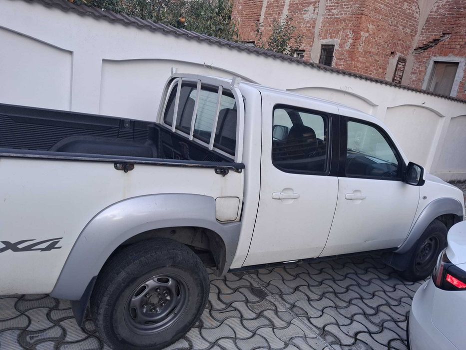 Mazda BT-50 2011 diesel, 5.500 € — imagine 3