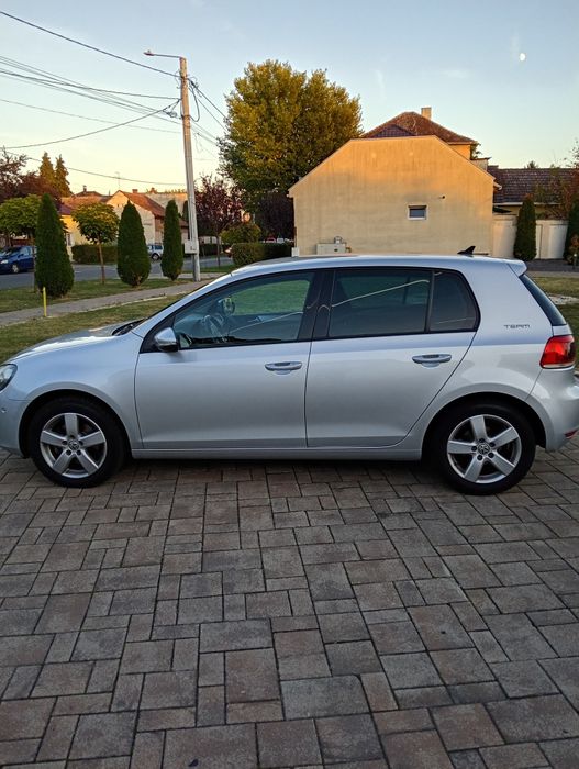 VOLKSWAGEN Golf 2011 — imagine 4