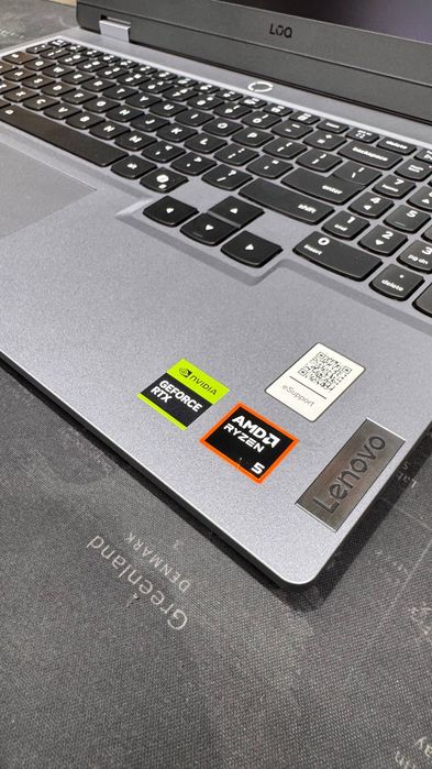 Lenovo Loq Rayzen 5 220
