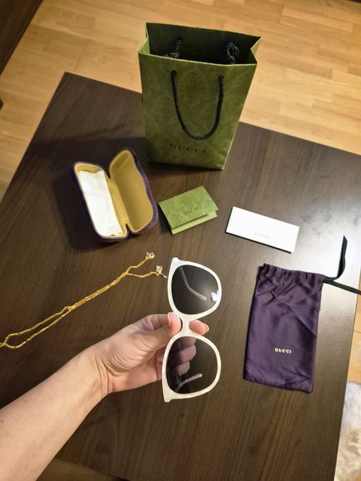 Vând ochelari Gucci originali
