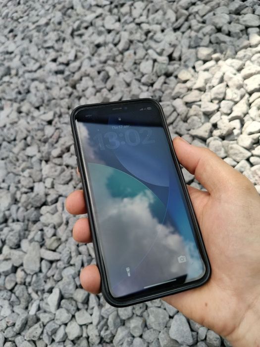 Продам iphone 11