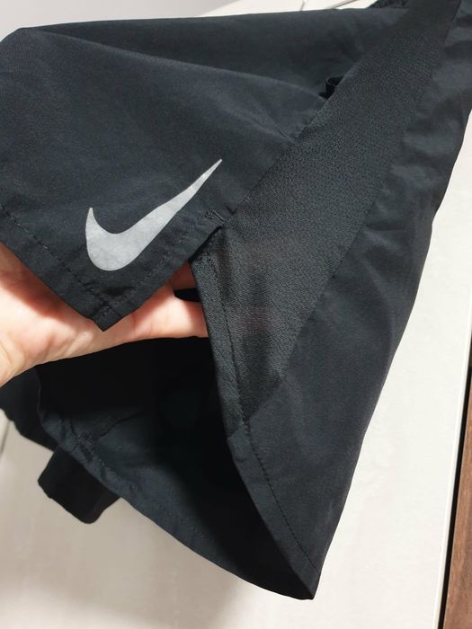Мъжки оригинални шорти със клин.  Като нови. Nike Challenger DRI FIT.