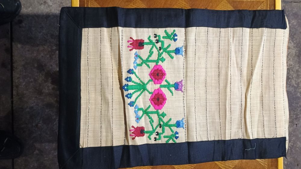 Престилки за носии