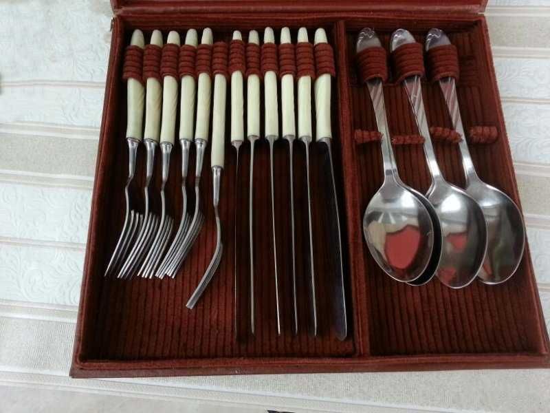 Комплект *АНТИКВАРНИ* прибори за хранене - СССР, клеймо ЗК нерж.