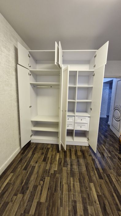 Шкаф из  мдф вместительный