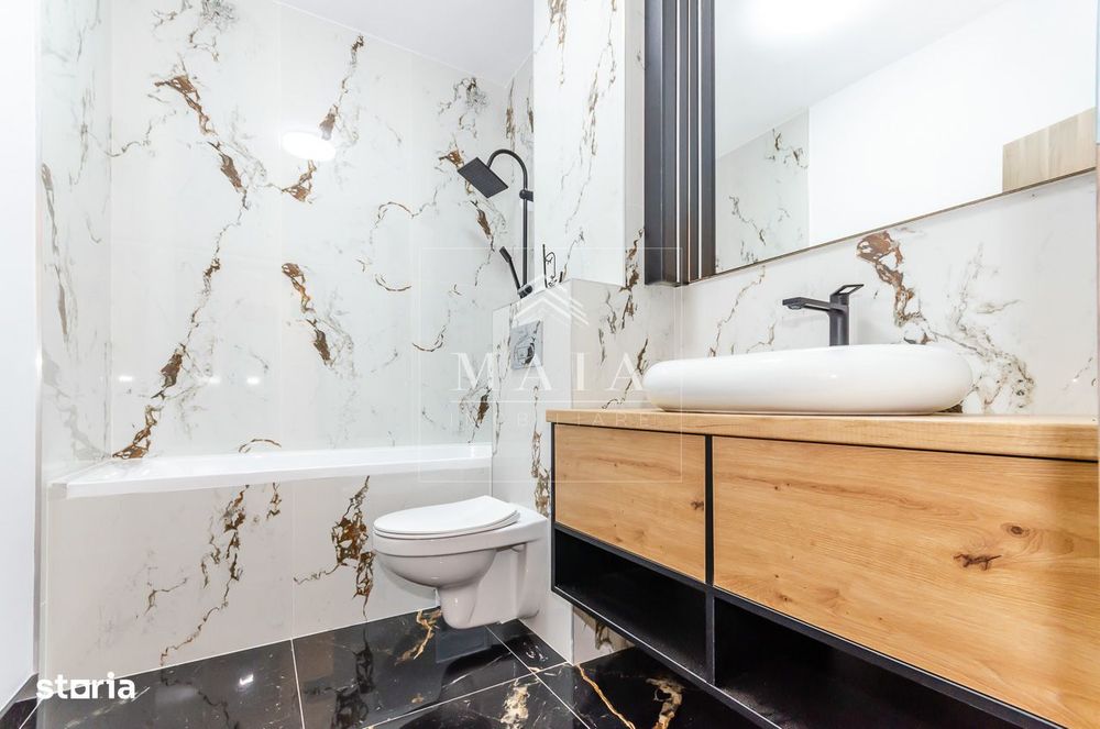 Apartament modern | Balcon | Parcare | 10-15 min distanta de centru