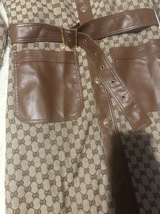 Pardesiu maro de toamna