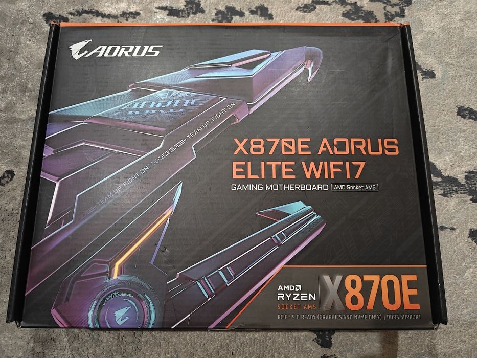 Комплект Ryzen 7800x3d + Gigabyte X870E Elite Wifi 7