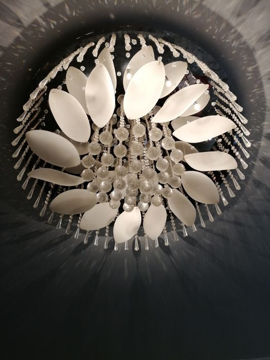 Люста потолочная